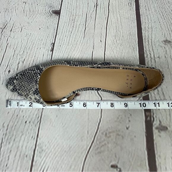 A NEW DAY snakeskin print point toe flats shoes NEW, size 7.5 - Picture 8 of 9